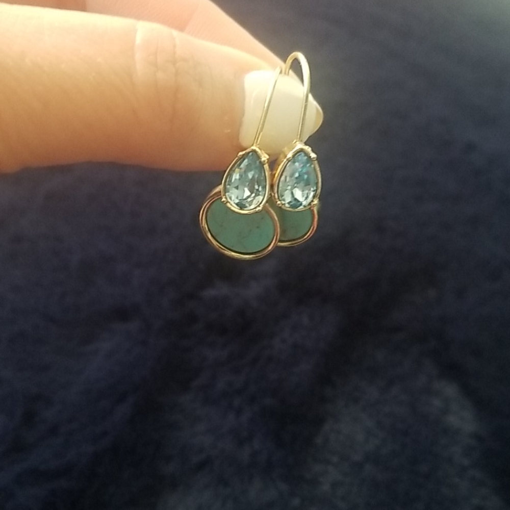 Turquoise color earrings